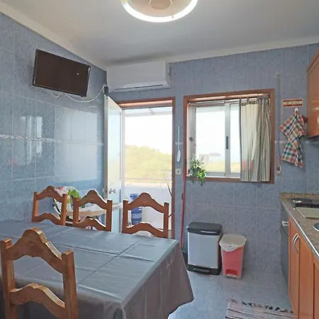 Apartment Ocean View With Free Parking